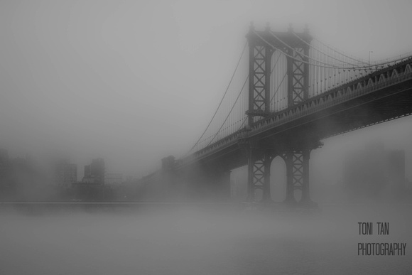 Manhattan Bridge Fog 2