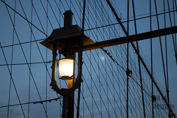 Brooklyn Bridge Lamp